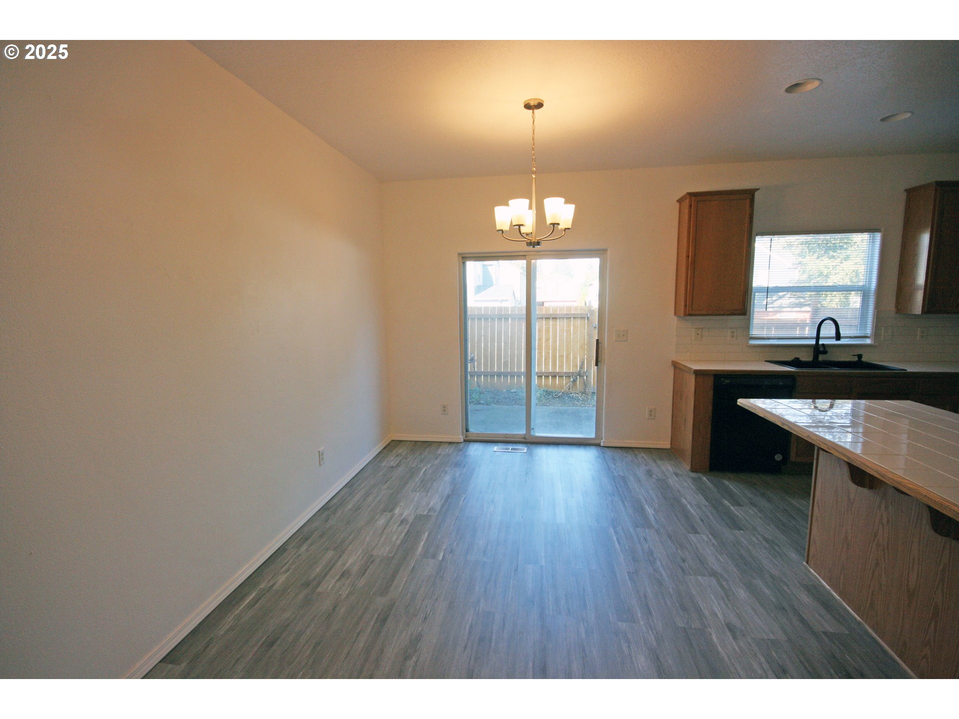 18541 SW TAKENA CT