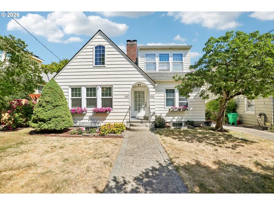 2747 NW RALEIGH ST APT 2, PORTLAND, OR 97210 - Image c73bdb41b2f59a5c061f8a3e3ce7832a/930229221