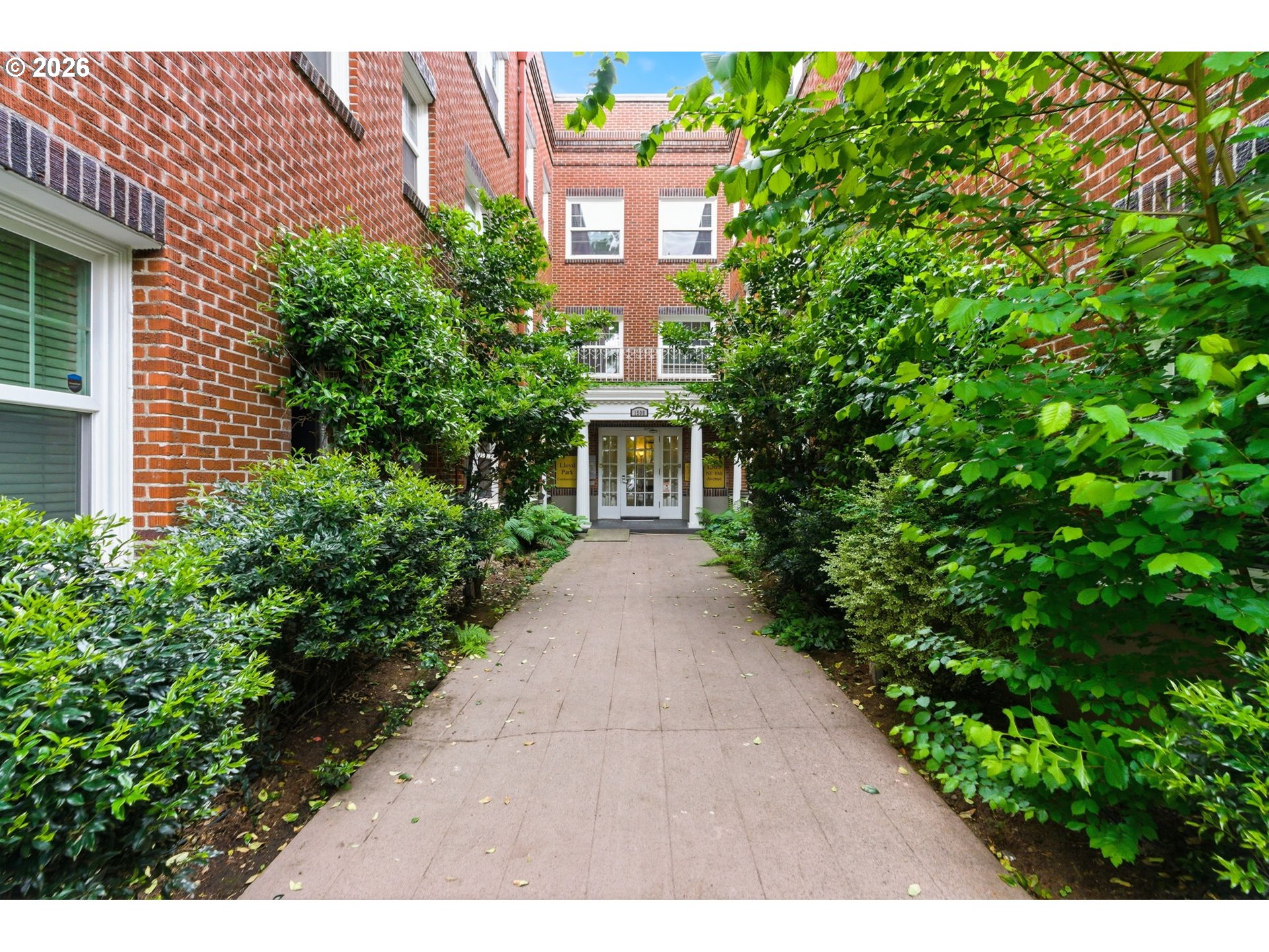 1509 NE 10TH AVE 304