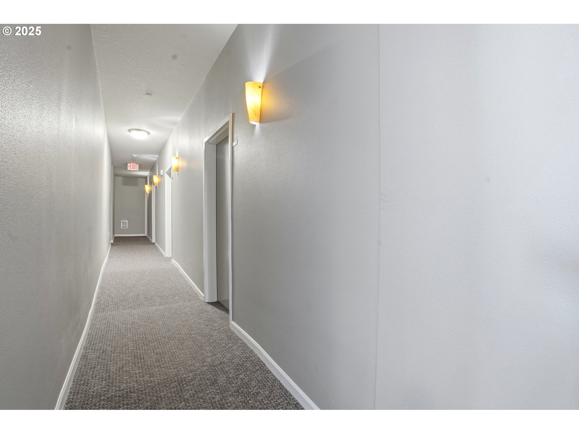 11703 SE CRESTED EAGLE LN