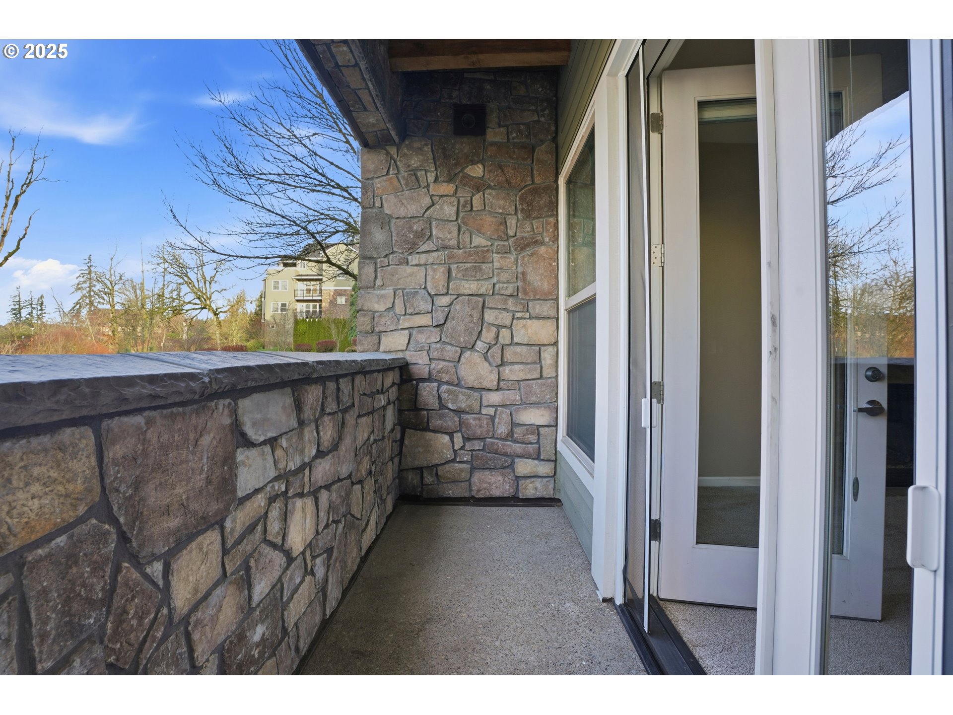 11703 SE CRESTED EAGLE LN