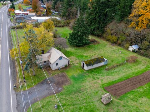 A home in Molalla