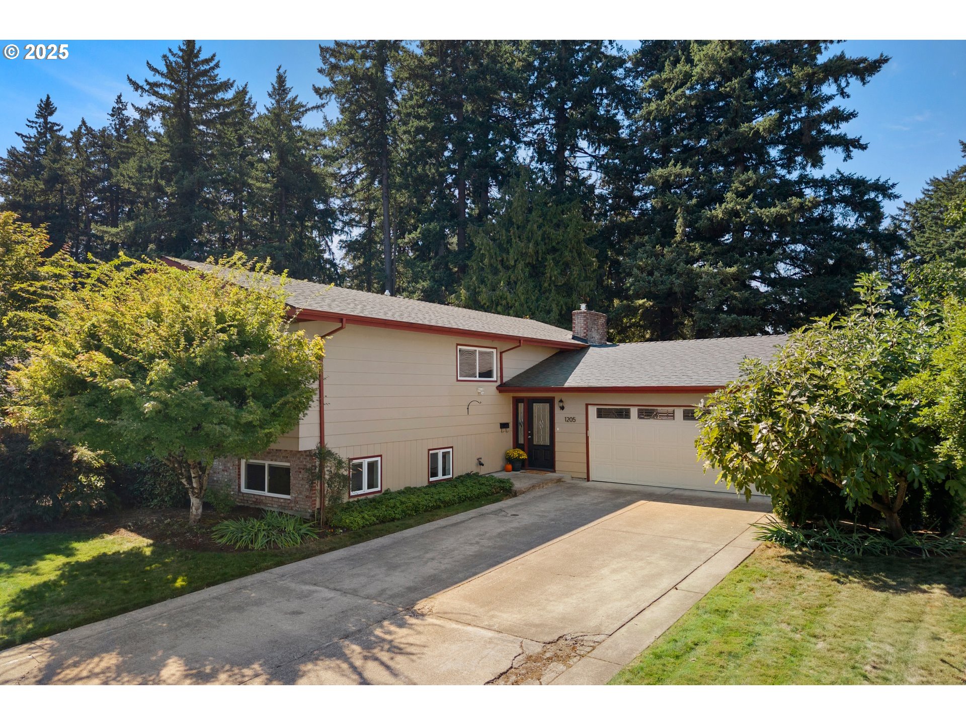 1205 NE 113TH AVE