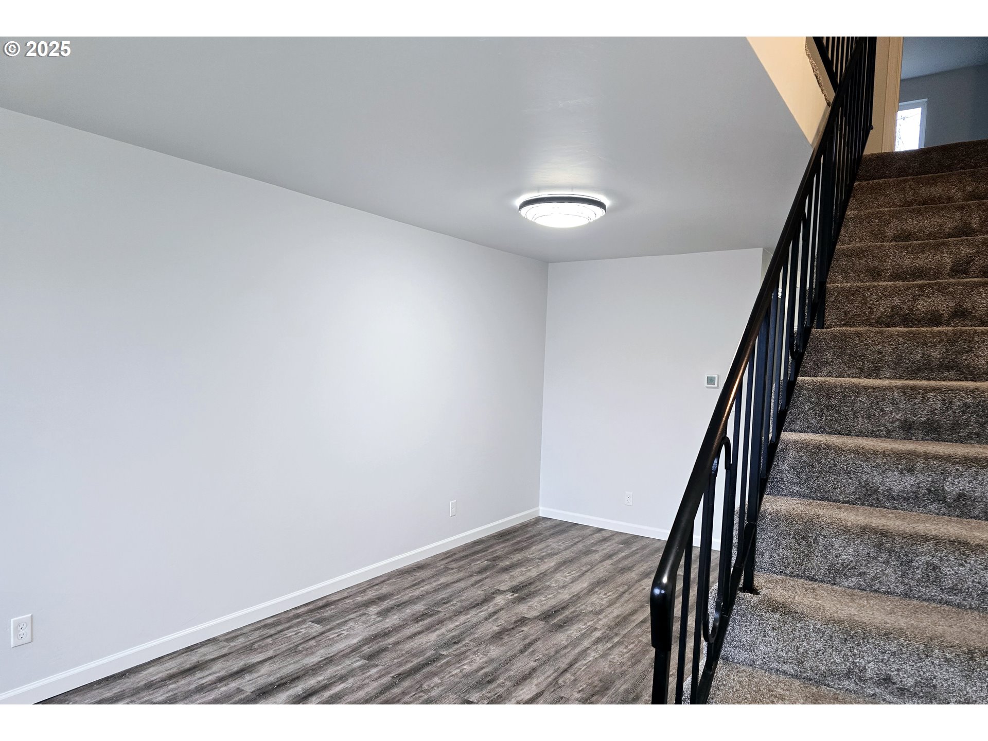 154 NORMAN AVE