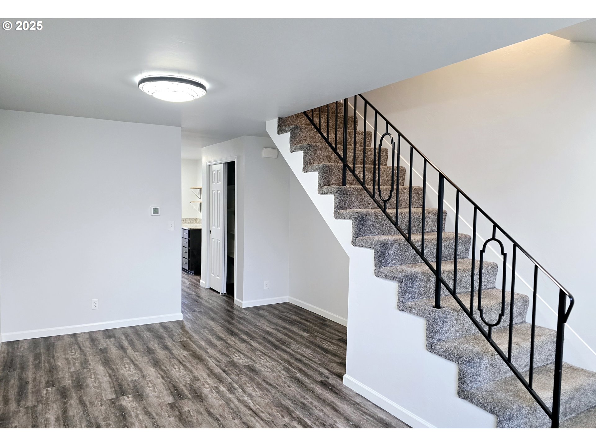 154 NORMAN AVE