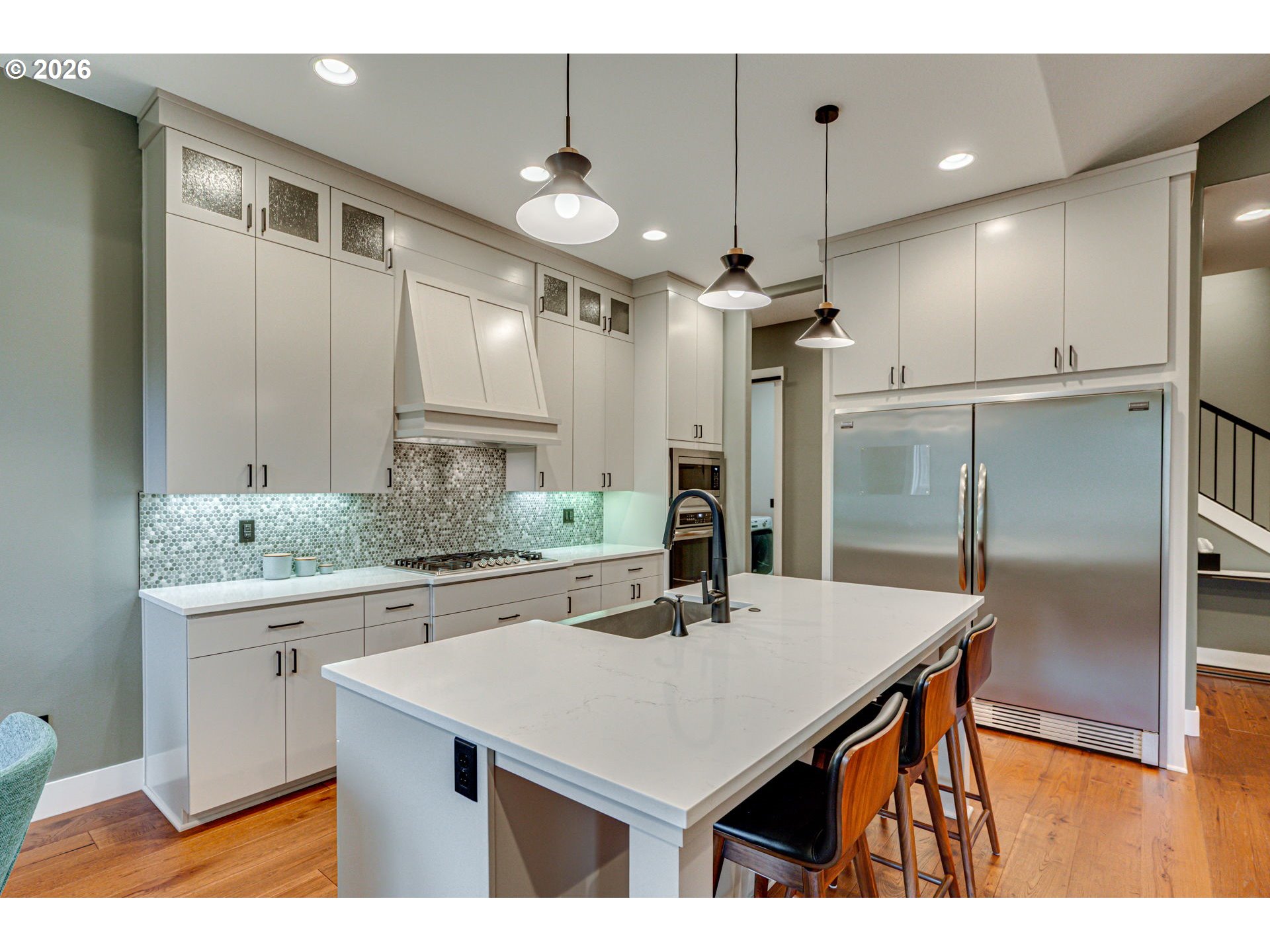 108 W 16TH ST