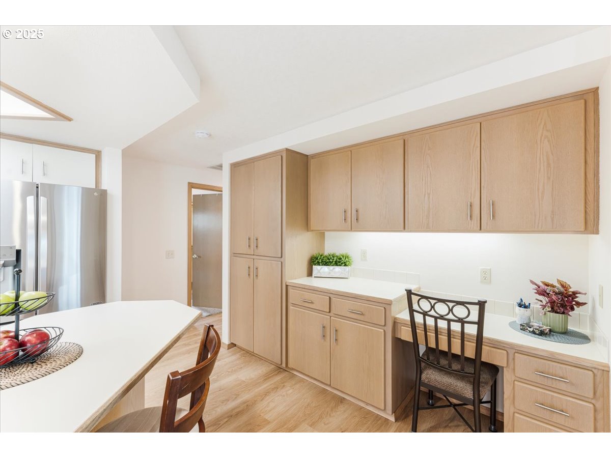 Portland, Oregon 97224, United States, 2 Bedrooms Bedrooms, ,2 BathroomsBathrooms,Residential,Pending,115441