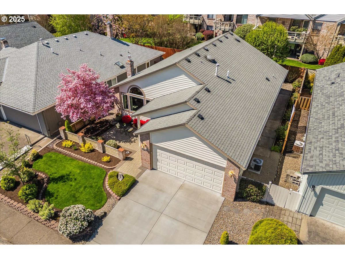 Portland, Oregon 97224, United States, 2 Bedrooms Bedrooms, ,2 BathroomsBathrooms,Residential,Pending,115441