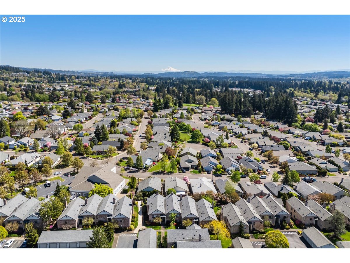 Portland, Oregon 97224, United States, 2 Bedrooms Bedrooms, ,2 BathroomsBathrooms,Residential,Pending,115441