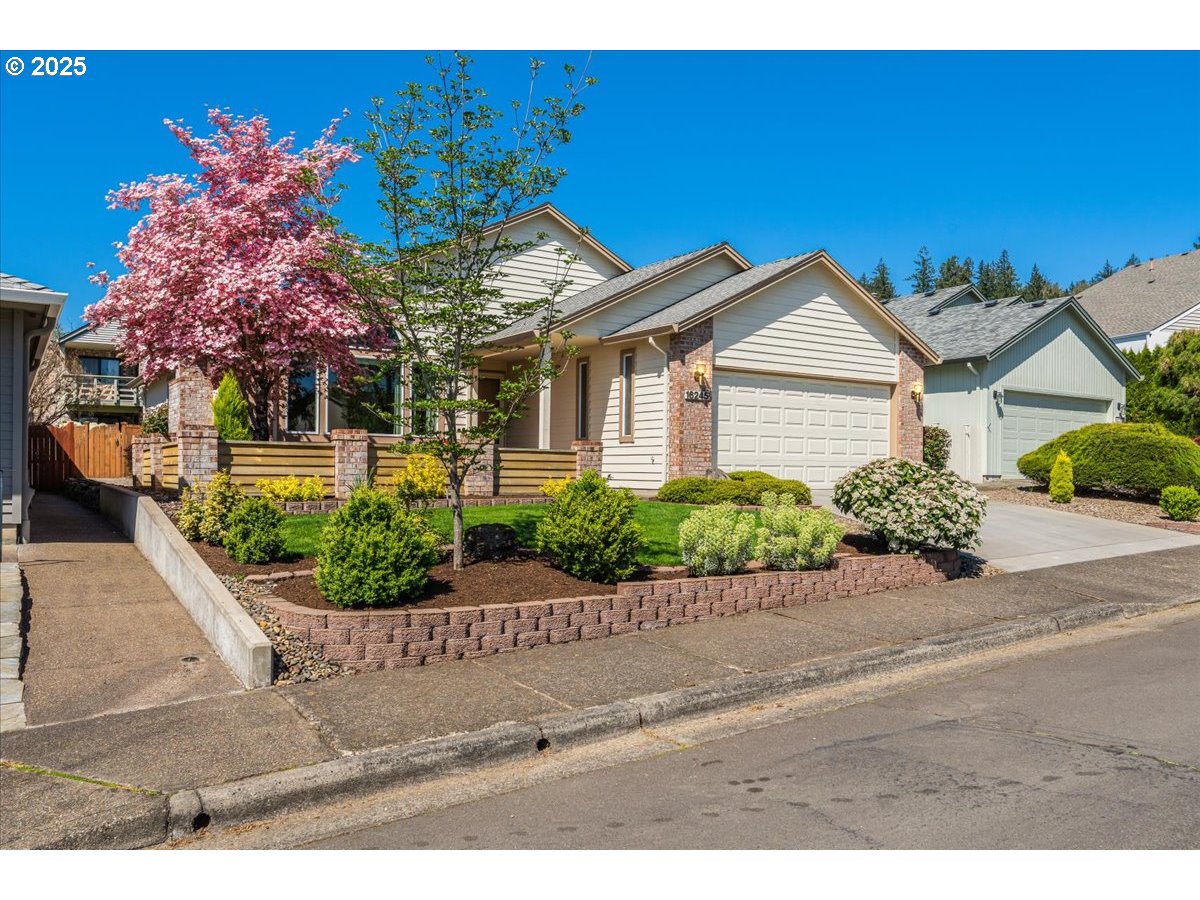 Portland, Oregon 97224, United States, 2 Bedrooms Bedrooms, ,2 BathroomsBathrooms,Residential,Pending,115441