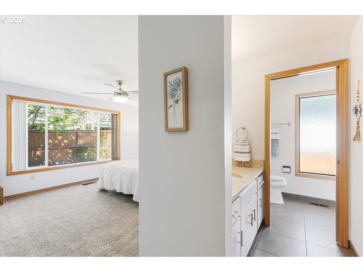 Portland, Oregon 97224, United States, 2 Bedrooms Bedrooms, ,2 BathroomsBathrooms,Residential,Pending,115441