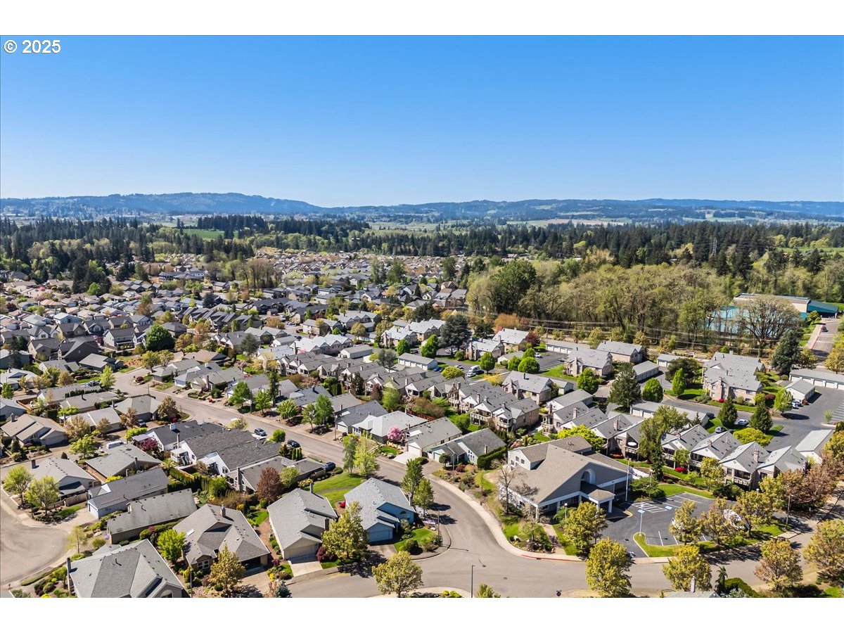 Portland, Oregon 97224, United States, 2 Bedrooms Bedrooms, ,2 BathroomsBathrooms,Residential,Pending,115441