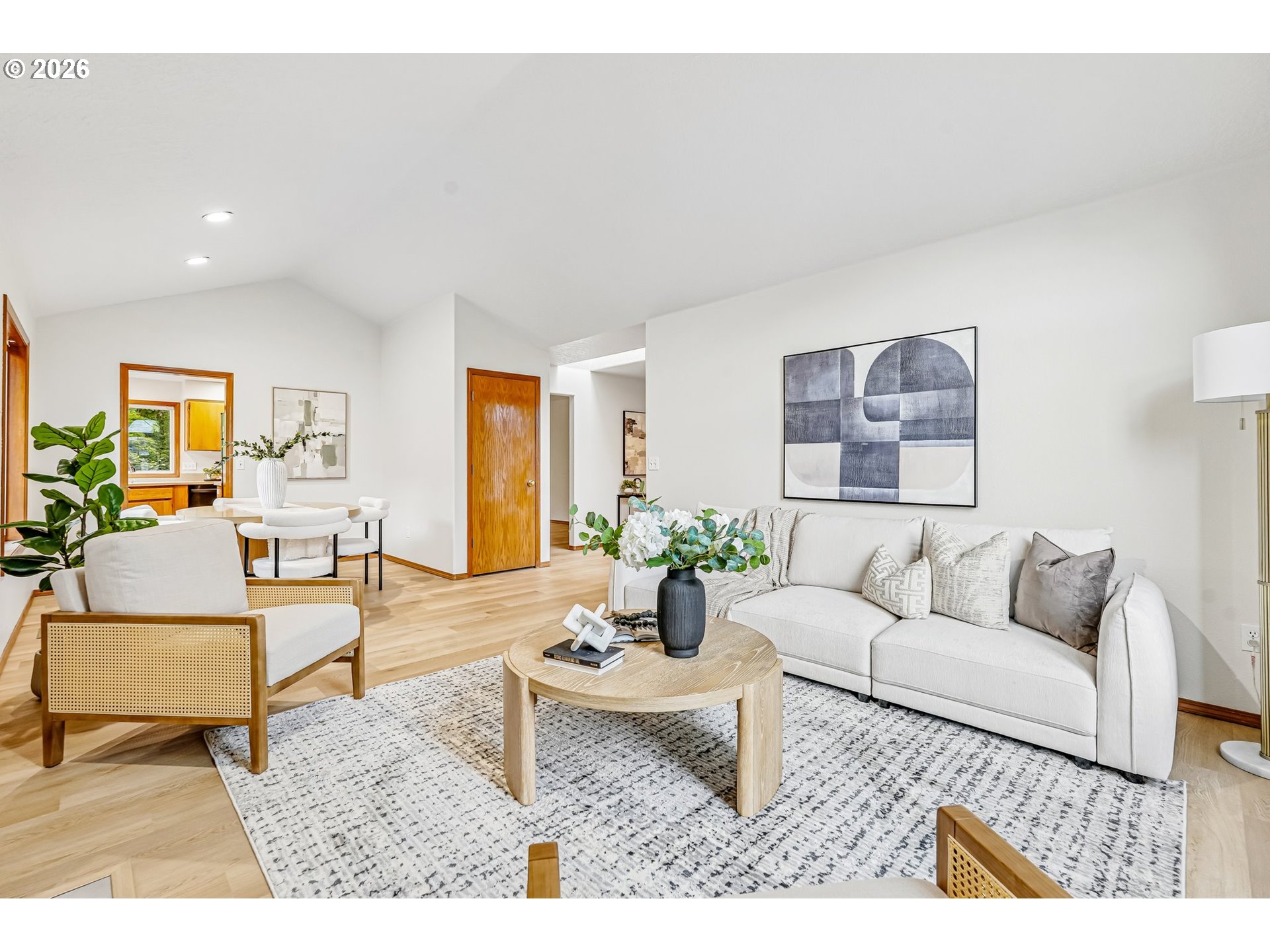 3231 NE 1ST PL
