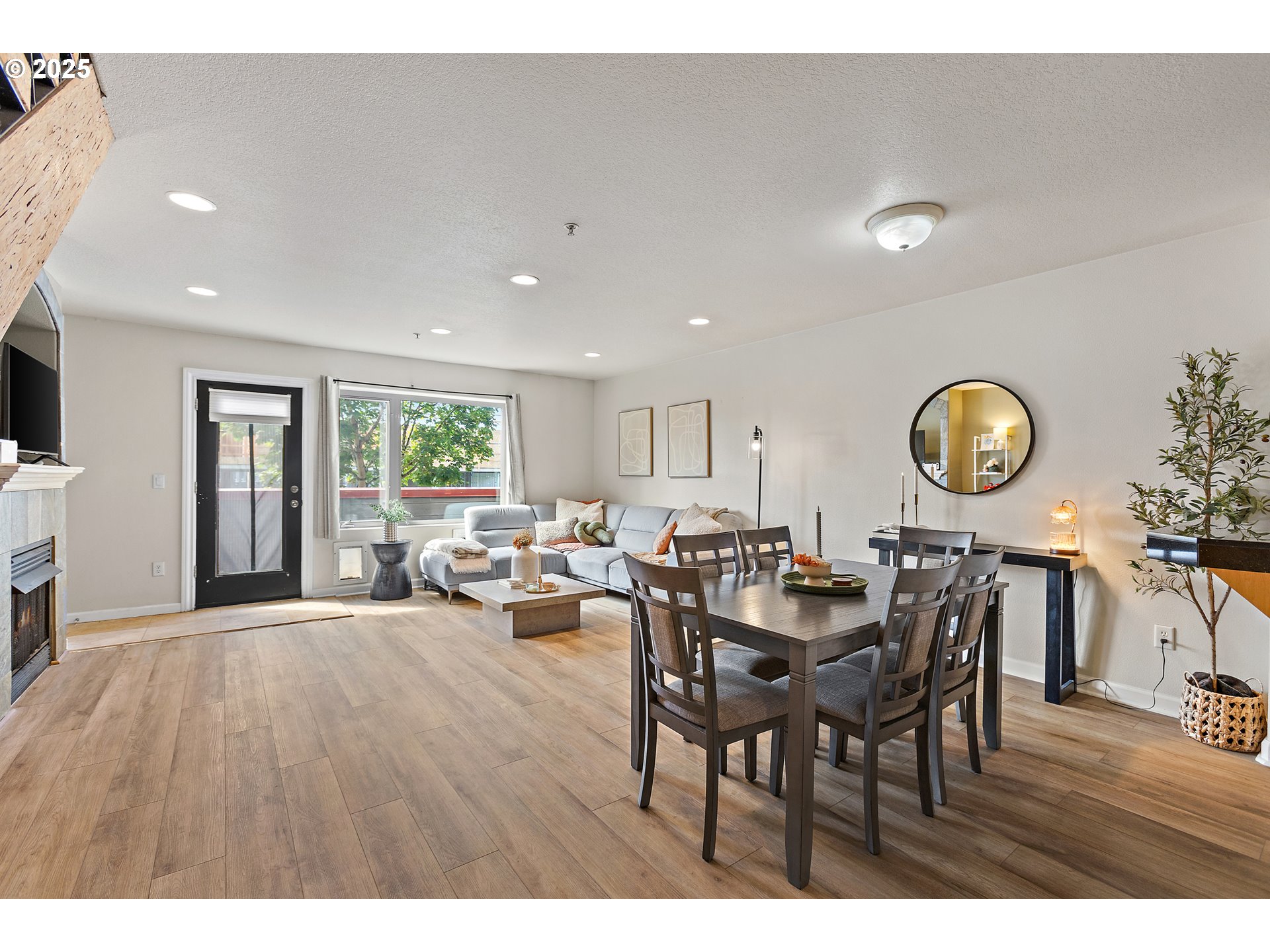 17040 SW WHITLEY WAY 201