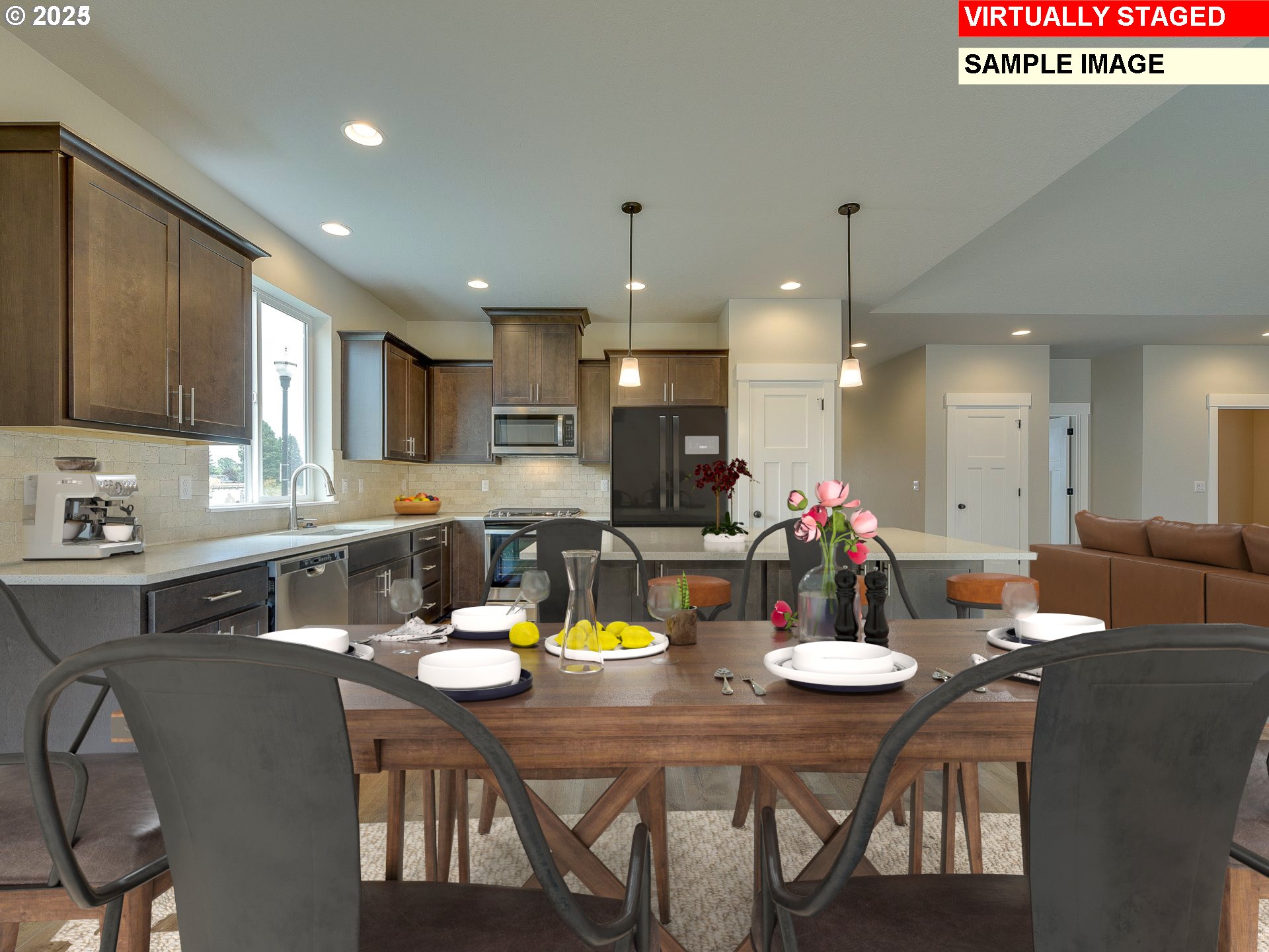 2136 E Otter LOOP