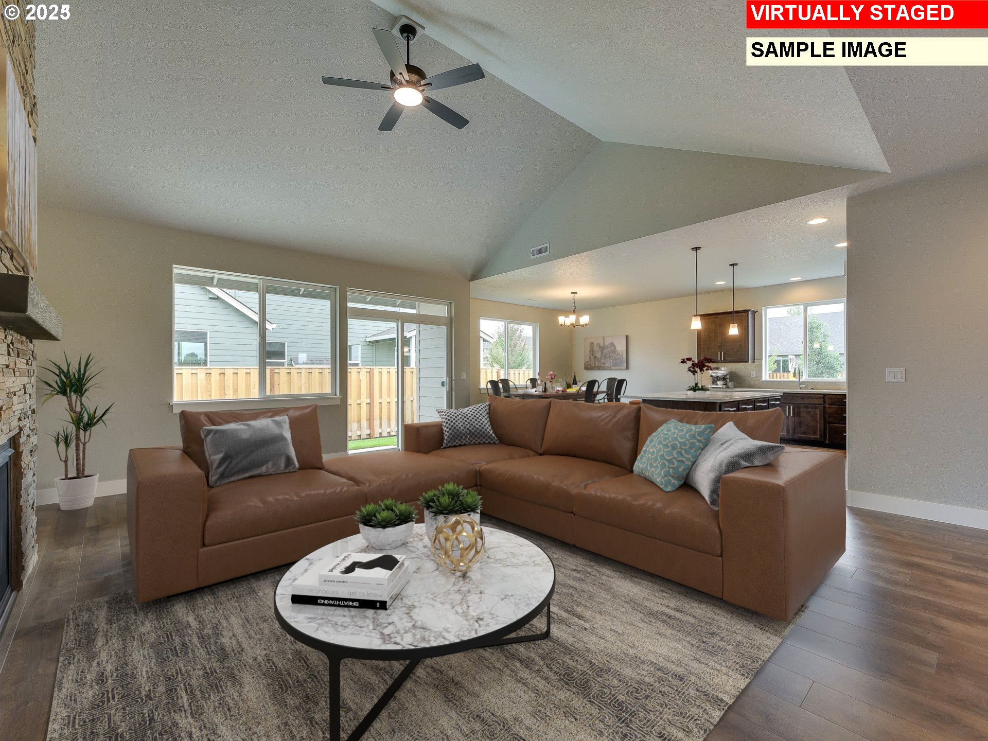 2136 E Otter LOOP