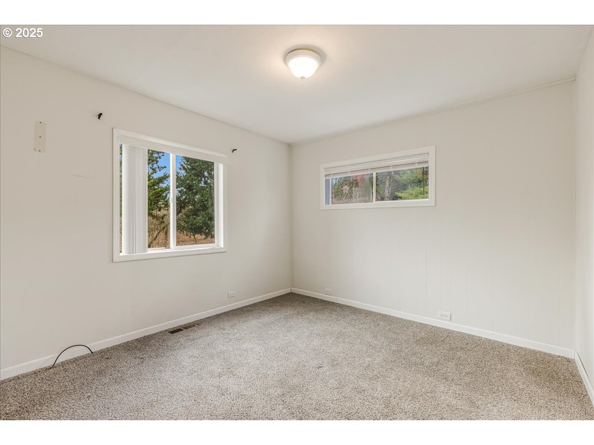 Hillsboro, Oregon 97123, United States, 2 Bedrooms Bedrooms, ,1 BathroomBathrooms,Residential,Active,247948