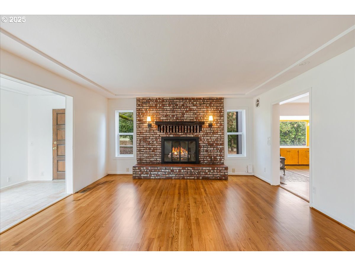 Hillsboro, Oregon 97123, United States, 2 Bedrooms Bedrooms, ,1 BathroomBathrooms,Residential,Active,247948