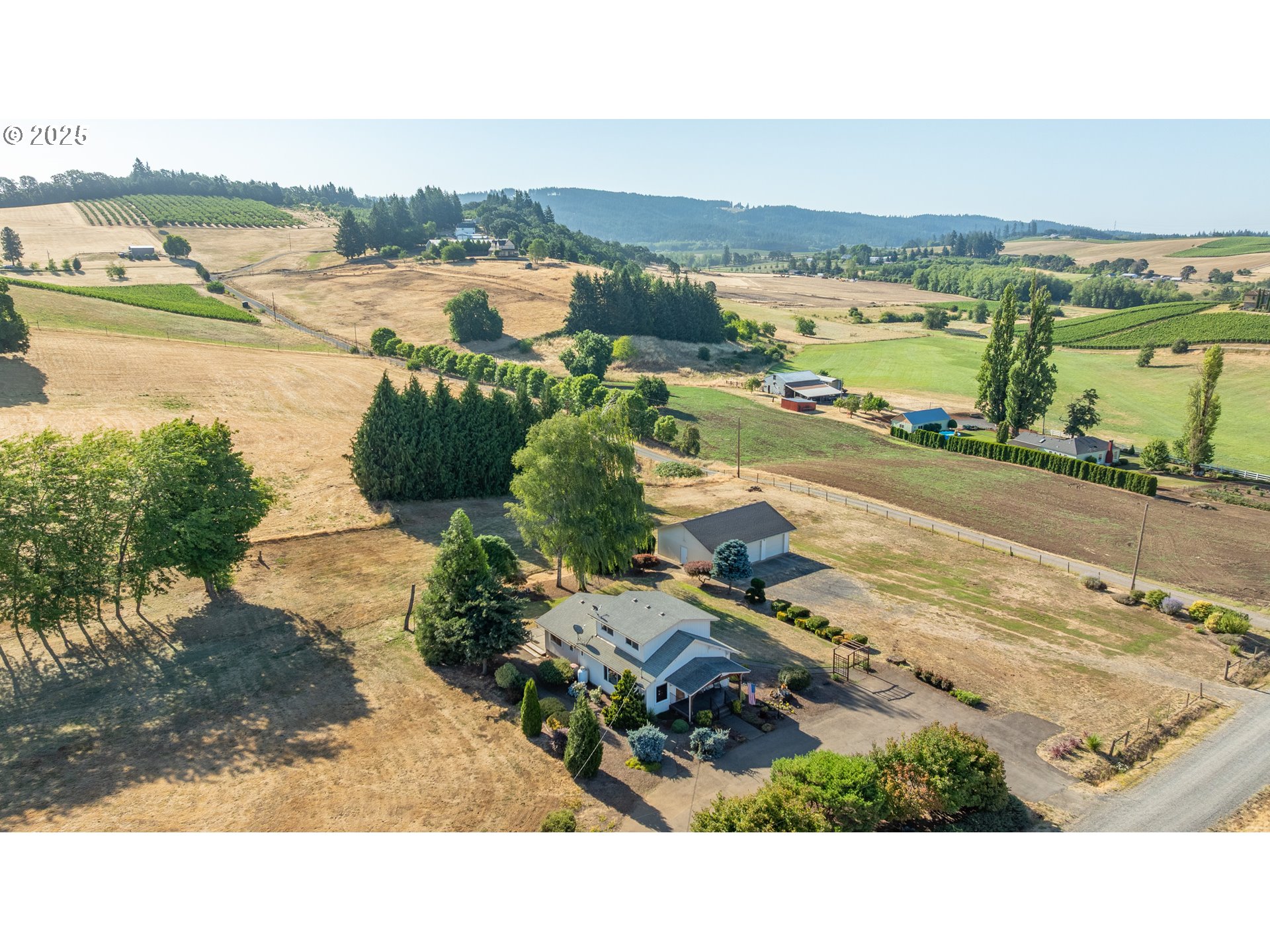 11795 NE FINN HILL LOOP
