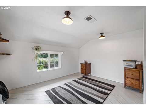 Tiny photo for 36117 Highway 58, Pleasant Hill, OR 97455 (MLS # 461353899)