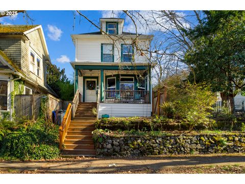 512 SE 17TH AVE Portland OR 97214