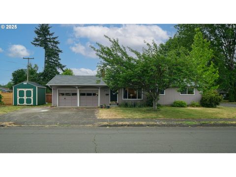 2130 NW GARRYANNA ST Corvallis OR 97330