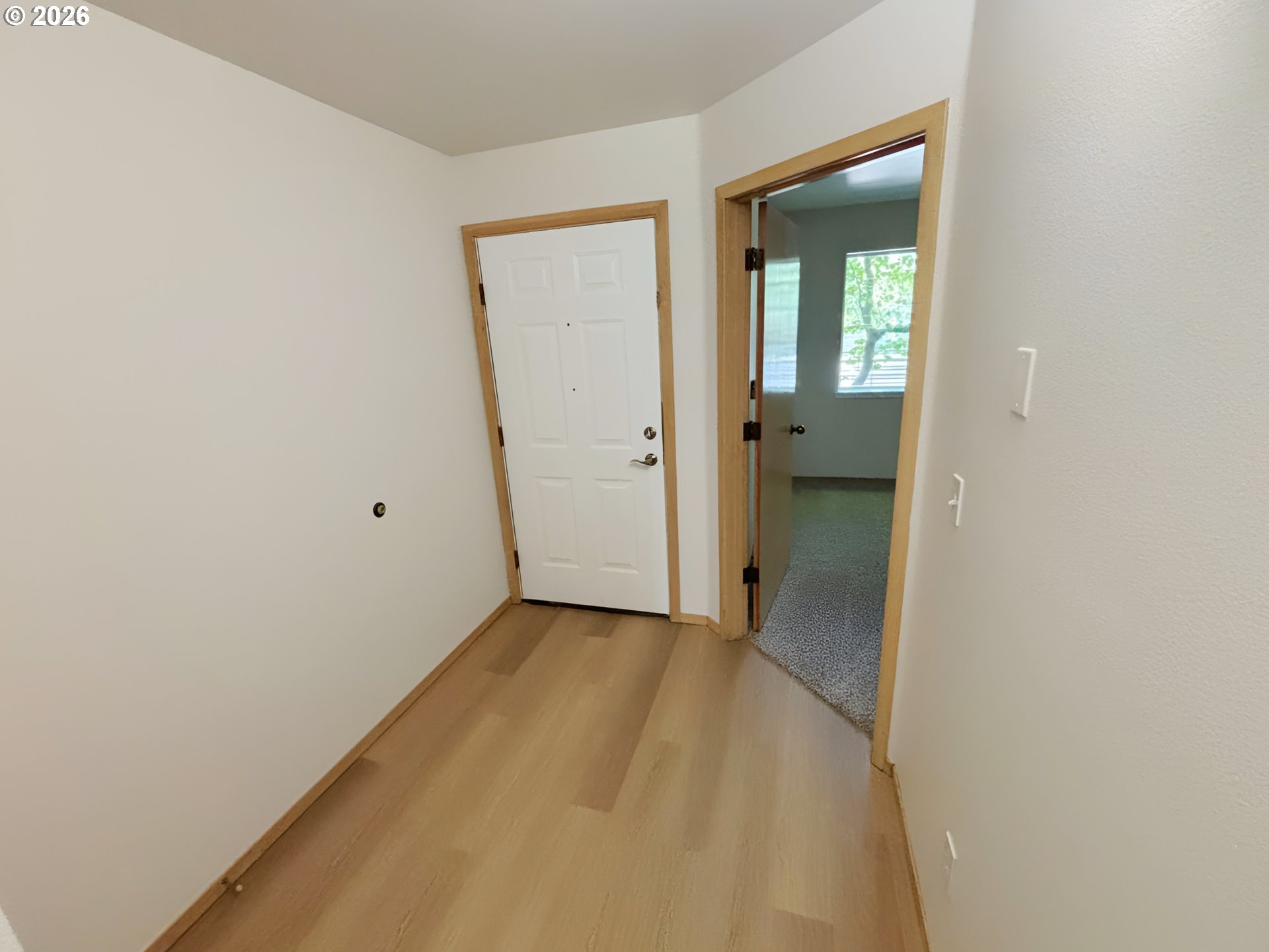 247 N HAYDEN BAY DR