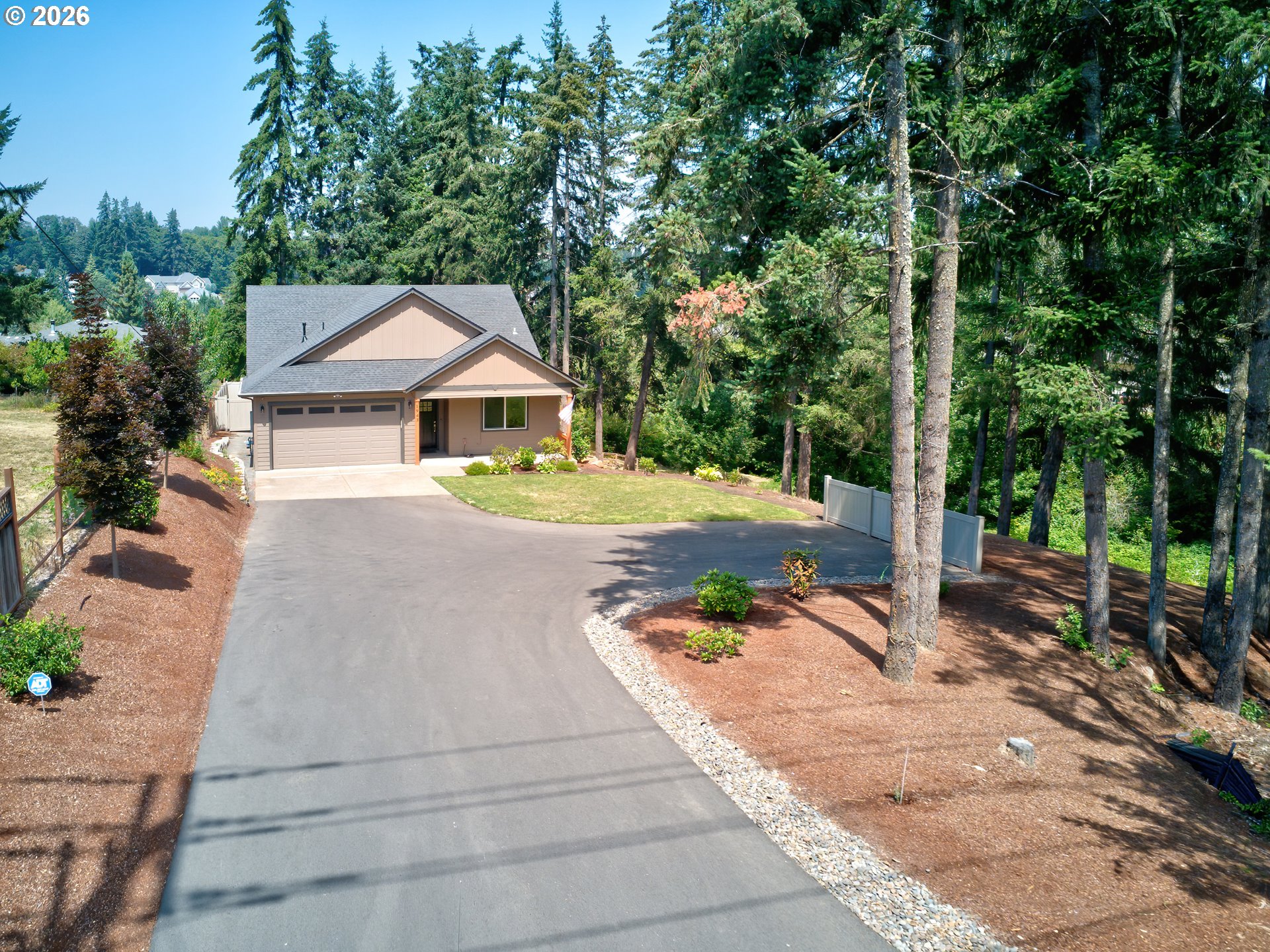 1943 GLEN CREEK RD