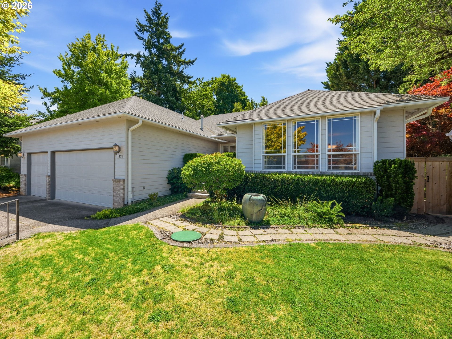 1738 NW 38TH AVE