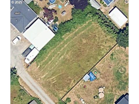 Portland Road Milwaukie OR 97267