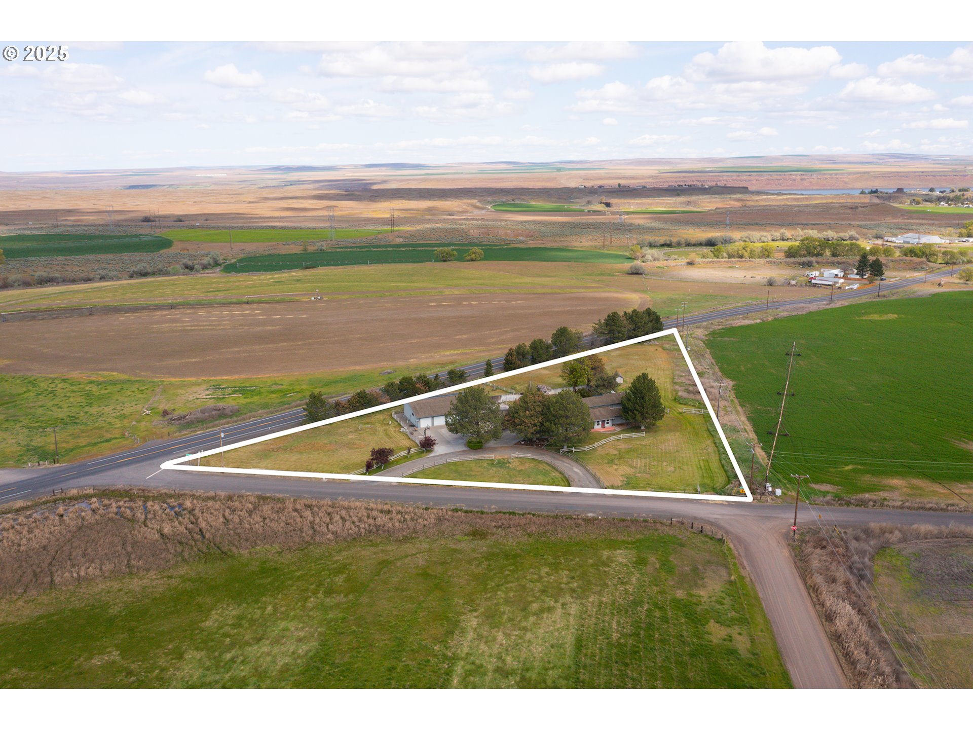 33551 E PROGRESS RD