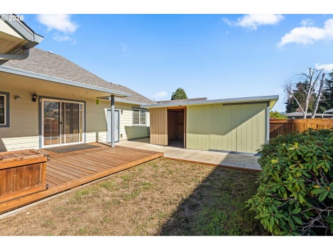 Tiny photo for 18 Village Dr, Creswell, OR 97426 (MLS # 595680075)