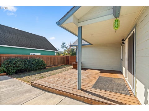 Tiny photo for 18 Village Dr, Creswell, OR 97426 (MLS # 595680075)
