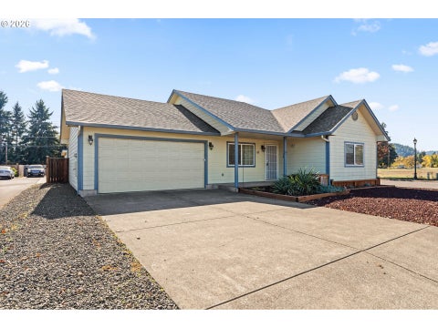 Tiny photo for 18 Village Dr, Creswell, OR 97426 (MLS # 595680075)