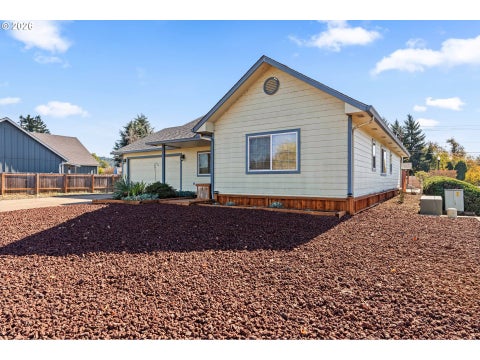 Tiny photo for 18 Village Dr, Creswell, OR 97426 (MLS # 595680075)