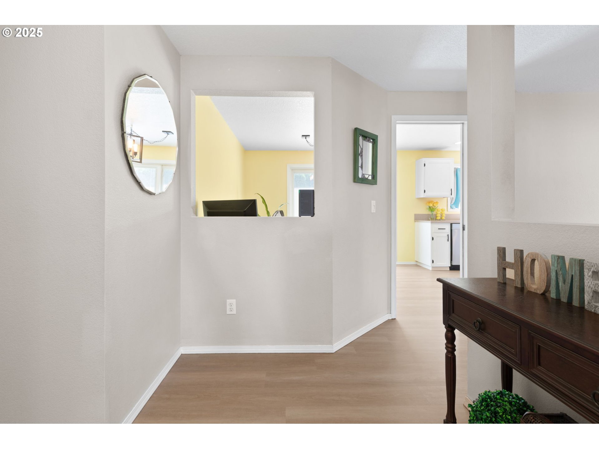 387 SE 7TH AVE
