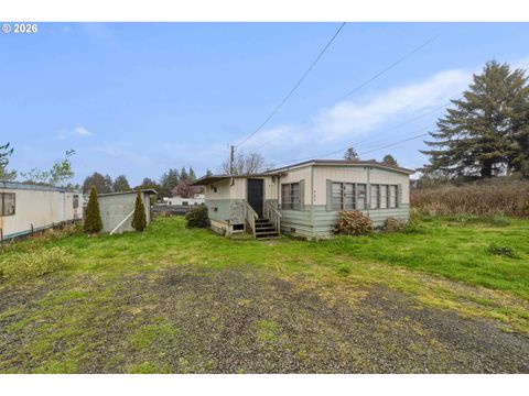 91319 GRINNELL LN Coos Bay OR 97420