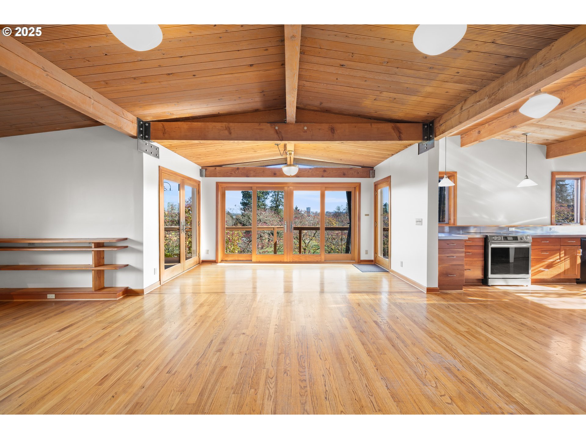 2705 NW PETTYGROVE ST