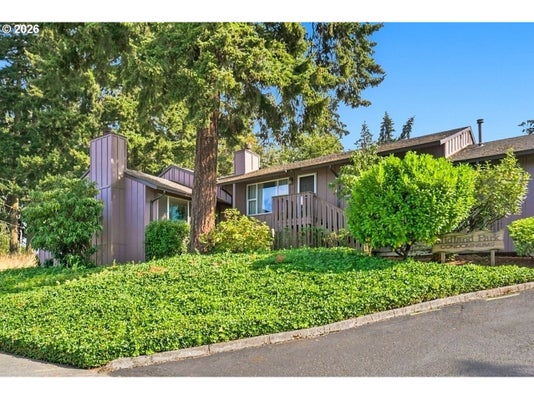 11872 SE MORRISON ST, PORTLAND, OR 97216 - Image c8ce77e0a6e8c4baaef8153ed9fc6db8/683240276