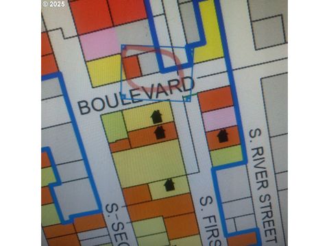 0 S 1st st St Helens OR 97051