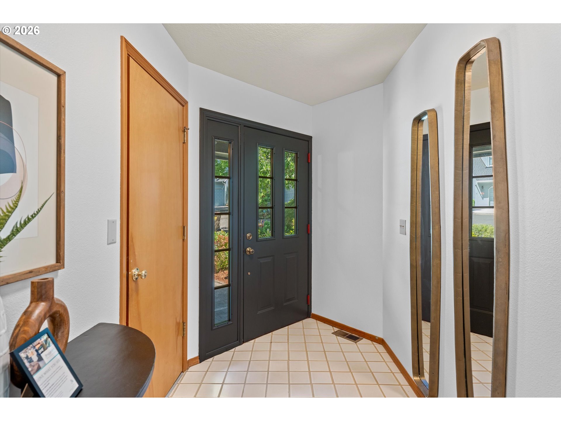 3484 DEVONSHIRE DR