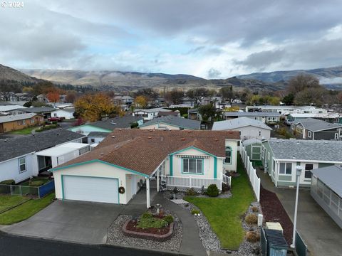 A home in The Dalles