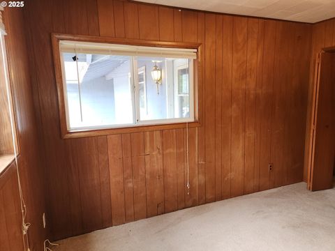 Tiny photo for 81029 Lost Creek Rd, Dexter, OR 97431 (MLS # 611692290)