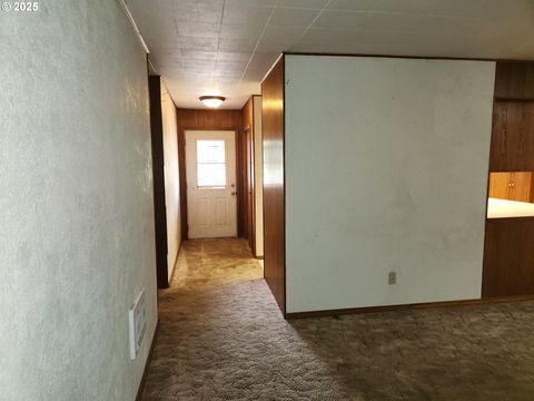 Tiny photo for 81029 Lost Creek Rd, Dexter, OR 97431 (MLS # 611692290)