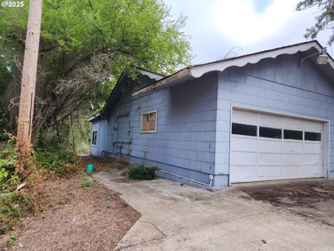 Tiny photo for 81029 Lost Creek Rd, Dexter, OR 97431 (MLS # 611692290)