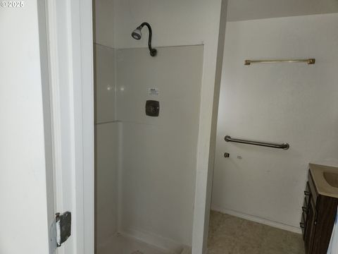 Tiny photo for 81029 Lost Creek Rd, Dexter, OR 97431 (MLS # 611692290)