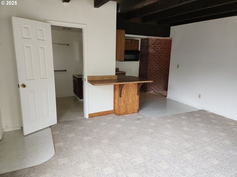 Tiny photo for 81029 Lost Creek Rd, Dexter, OR 97431 (MLS # 611692290)