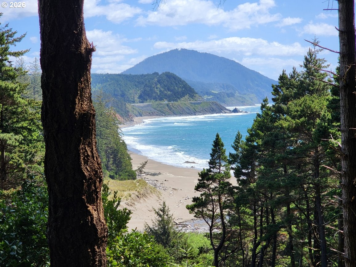 93204 CEMETERY LOOP RD