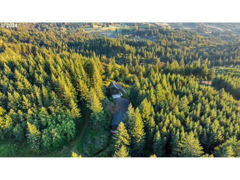 A home in Washougal