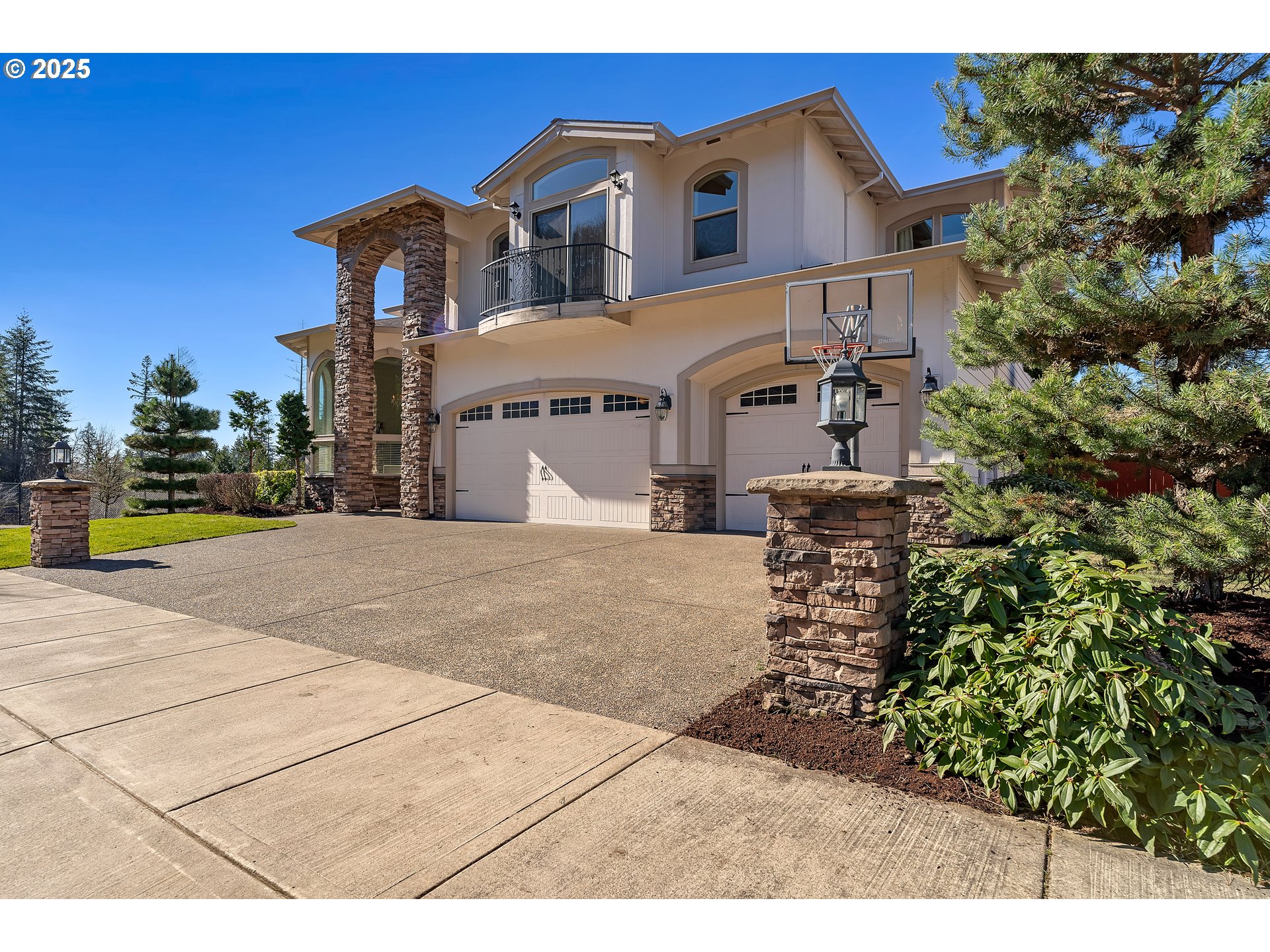 11847 SE WATERLEAF DR